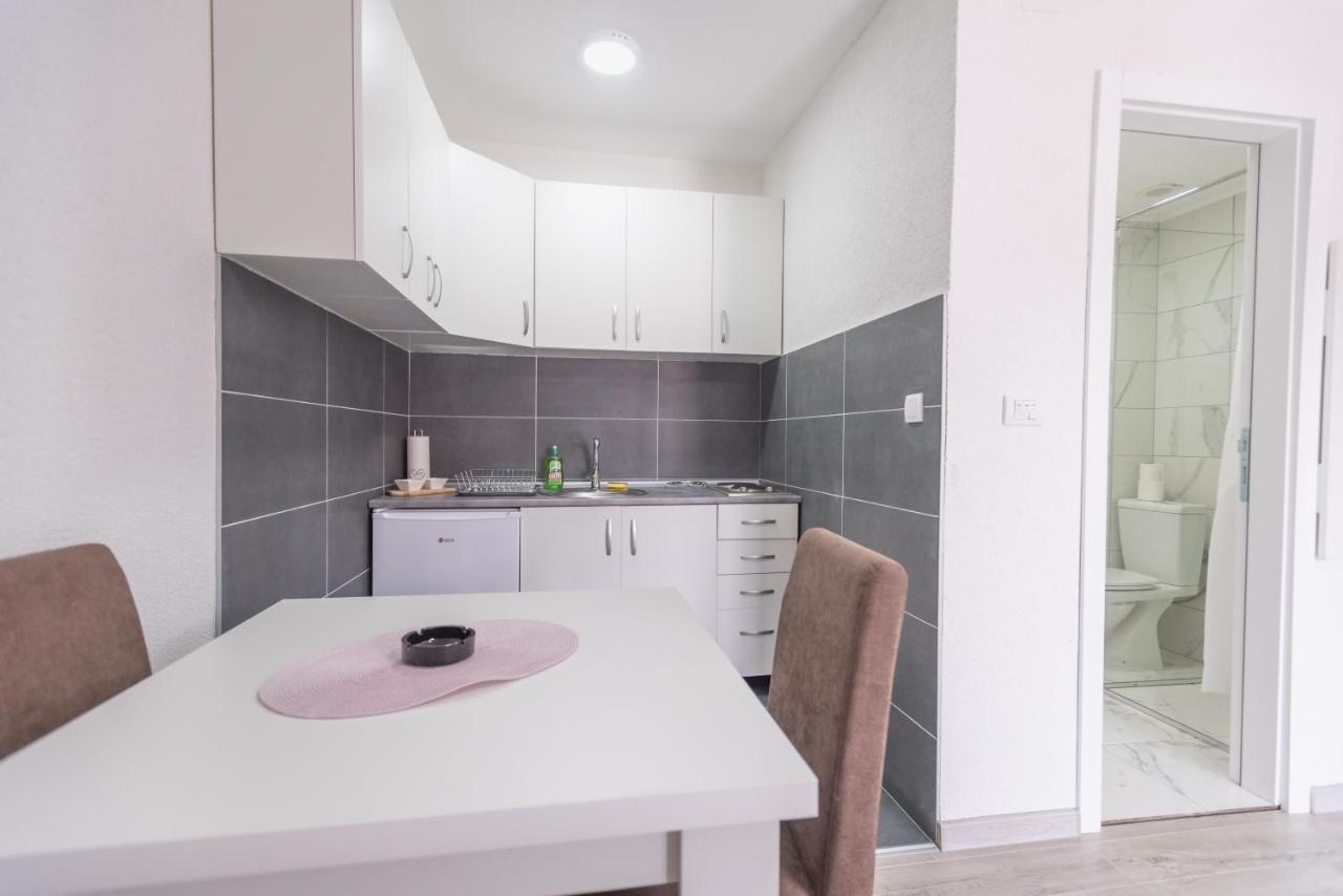 Apartmani Centar Лозница Экстерьер фото