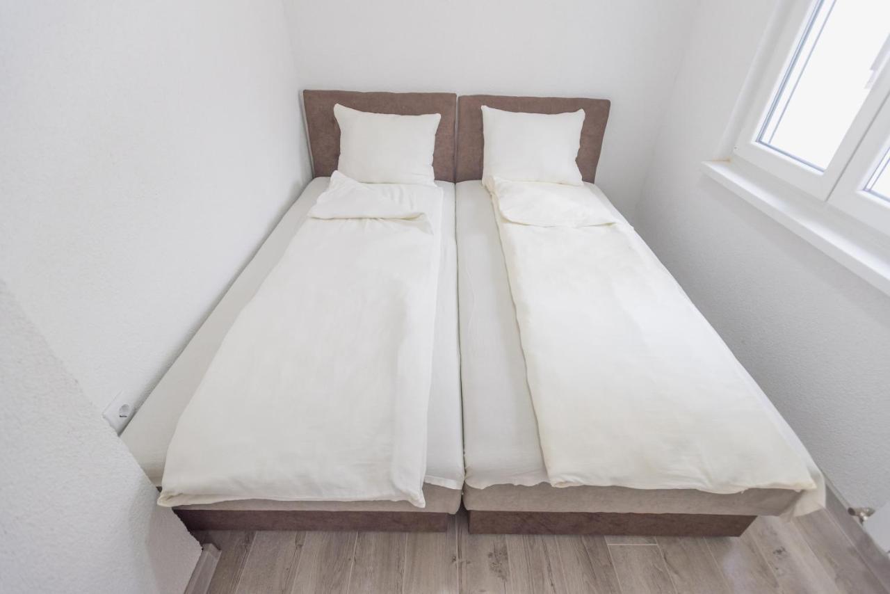 Apartmani Centar Лозница Экстерьер фото