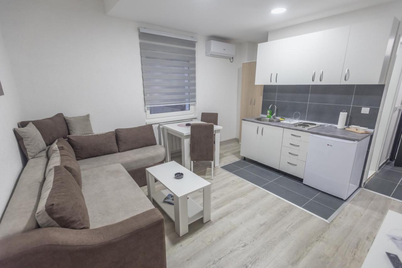 Apartmani Centar Лозница Экстерьер фото